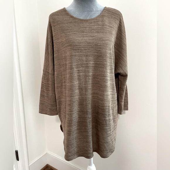 Brown Tunic Top sweater- Sz L - Picture 1 of 9